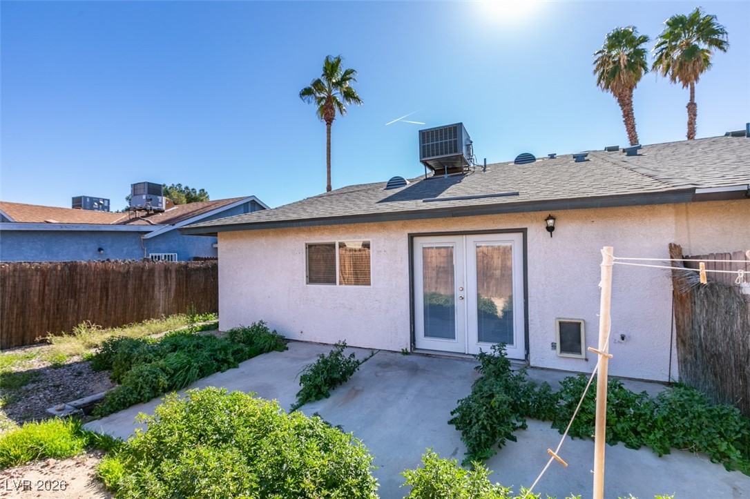 5650 Sea Breeze Avenue