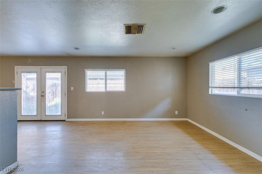 5650 Sea Breeze Avenue