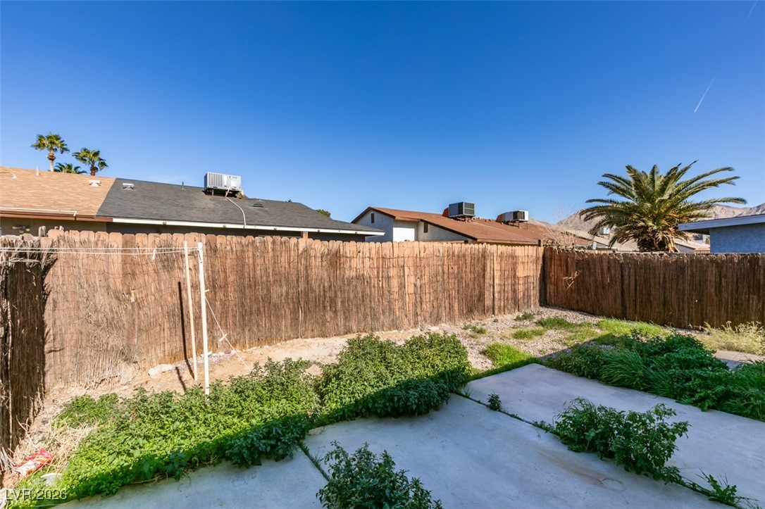 5650 Sea Breeze Avenue