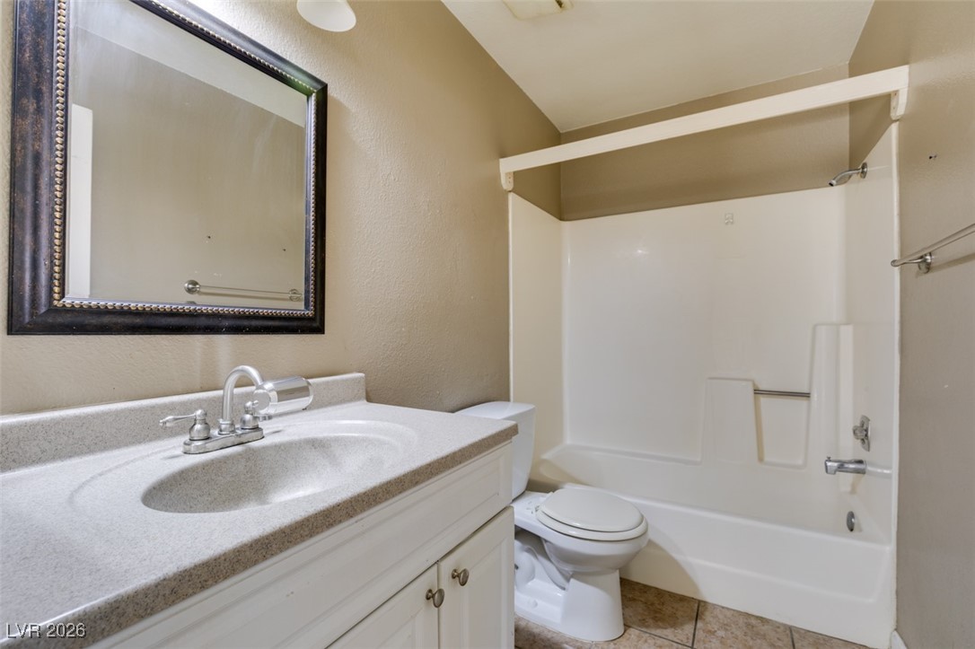 5650 Sea Breeze Avenue