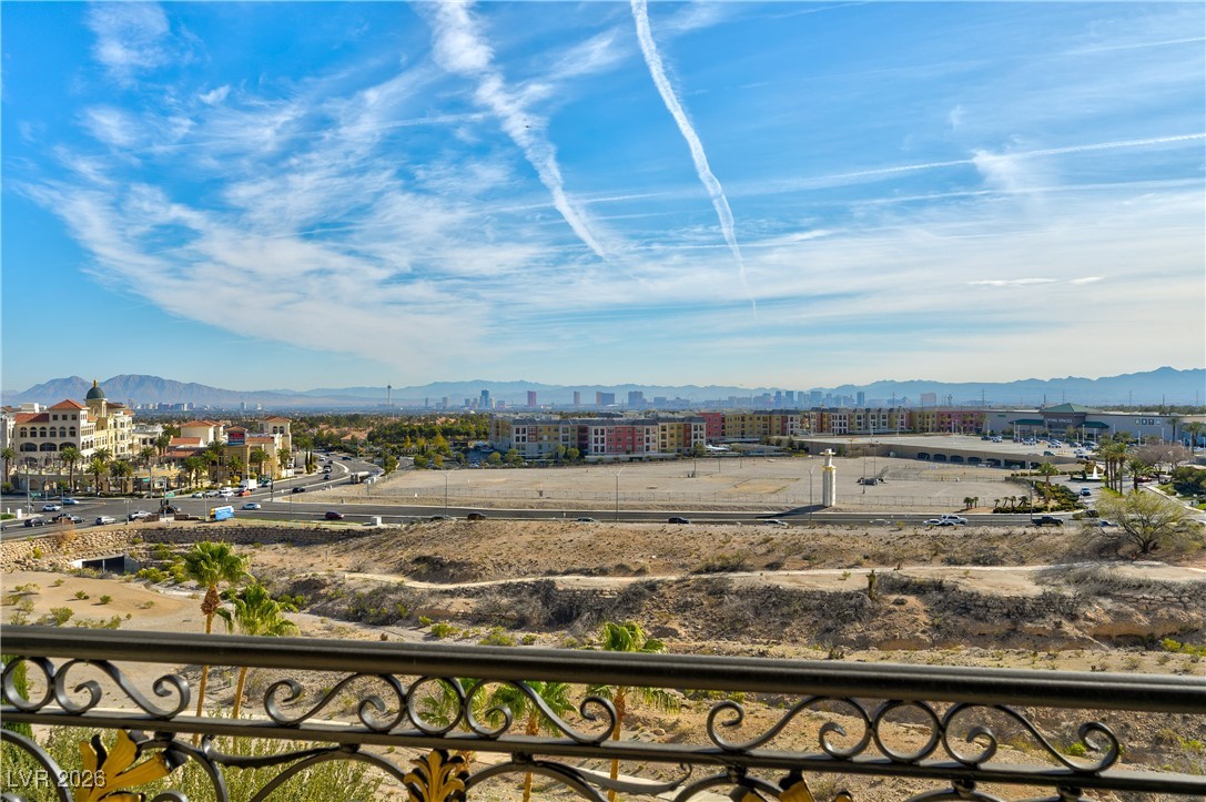 9101 Alta Drive 402