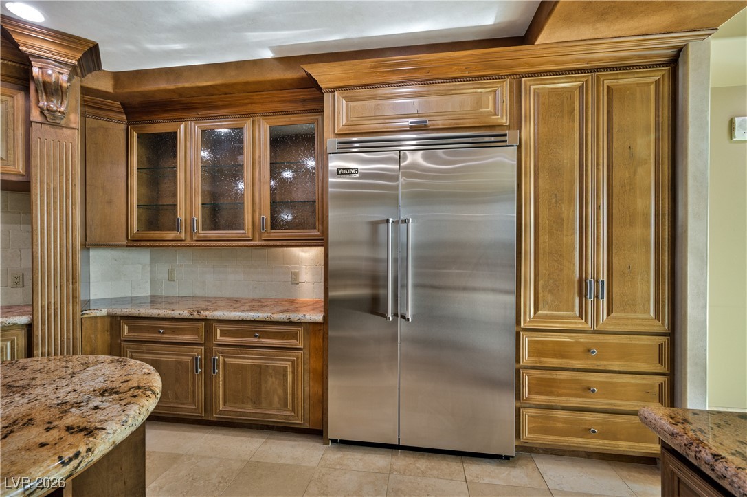 9101 Alta Drive 402
