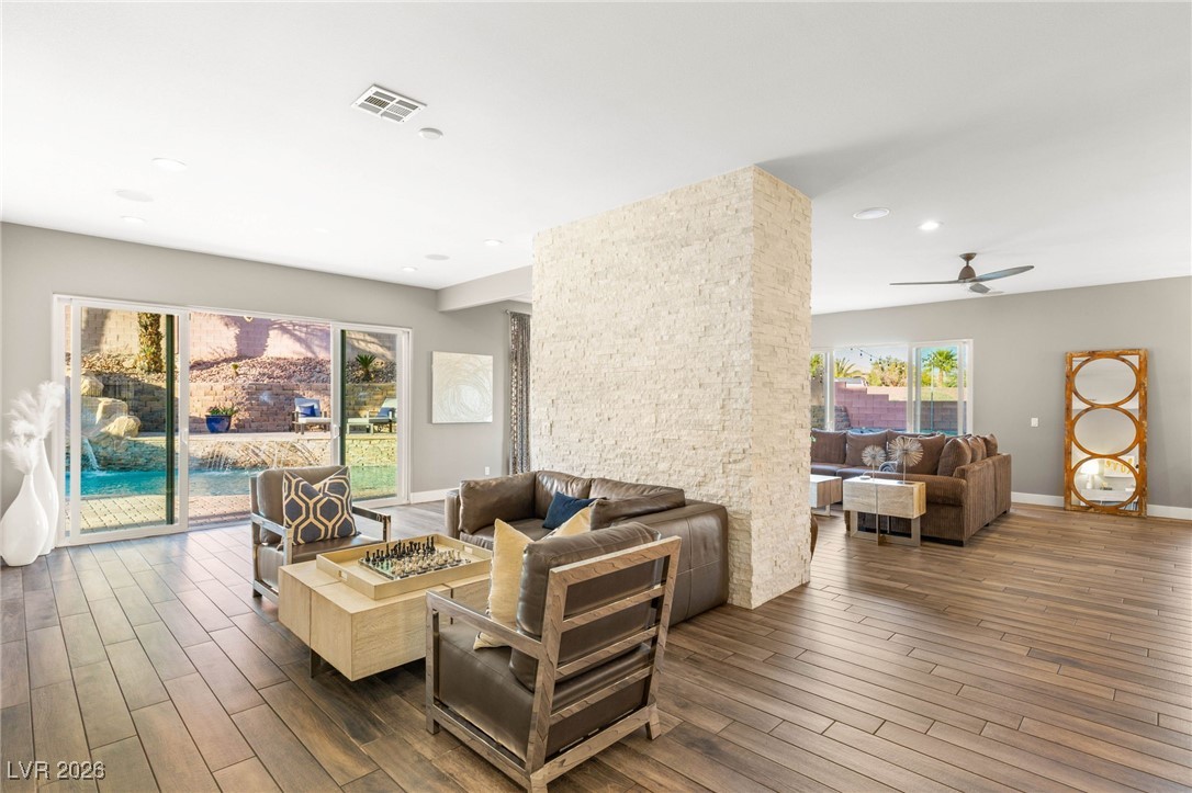 4663 Creeping Fig Court