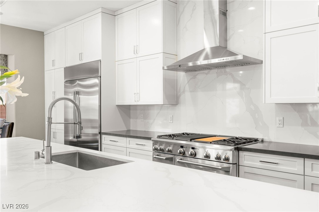 4663 Creeping Fig Court