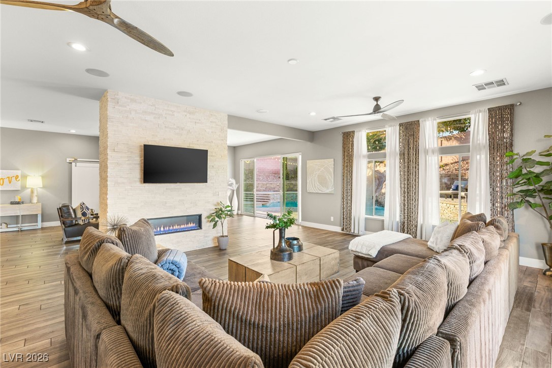 4663 Creeping Fig Court