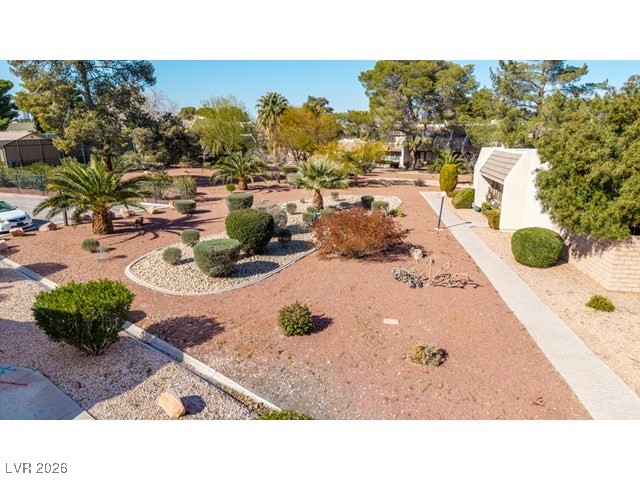 3374 China Drive