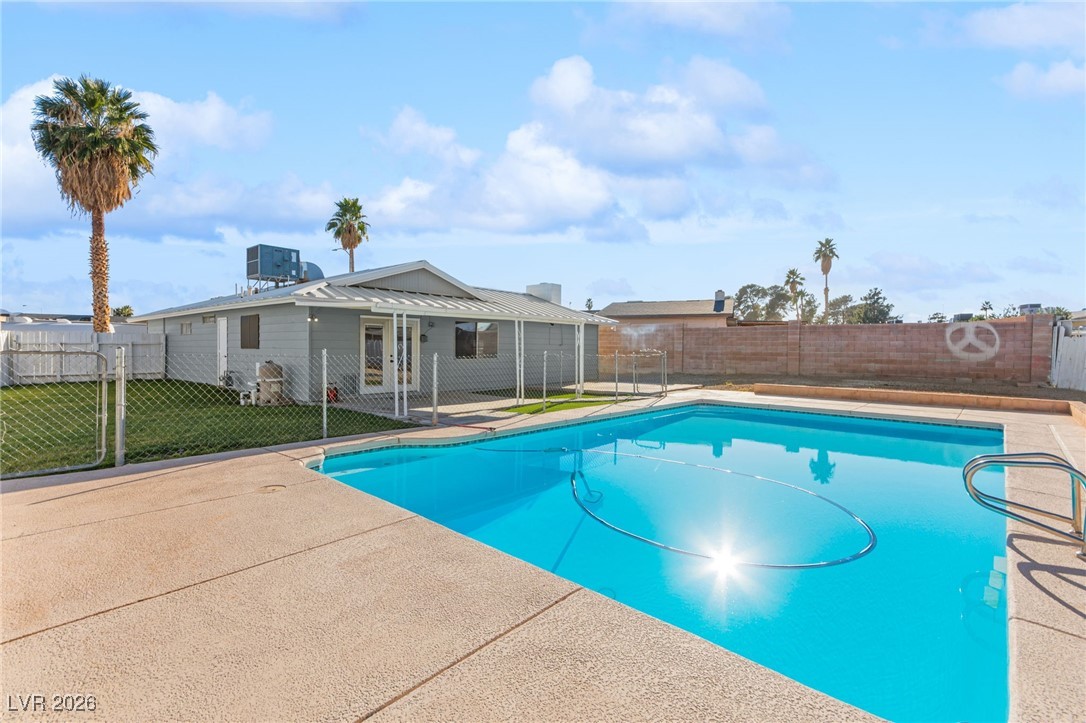 5155 Saratoga Drive