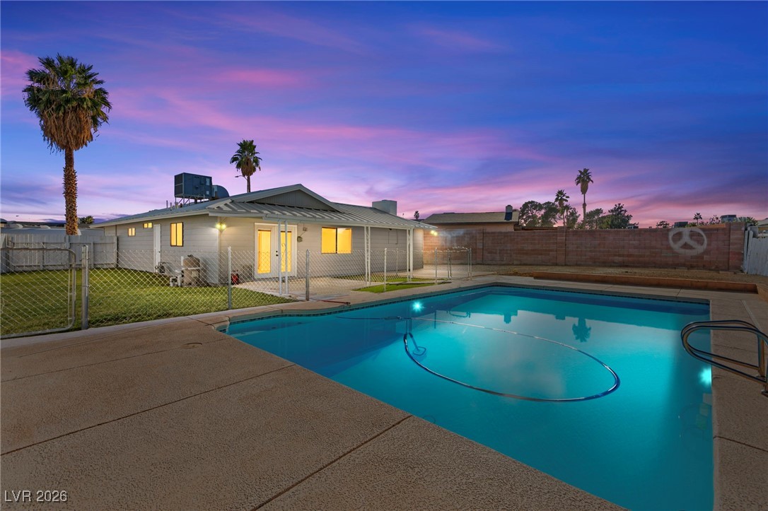 5155 Saratoga Drive
