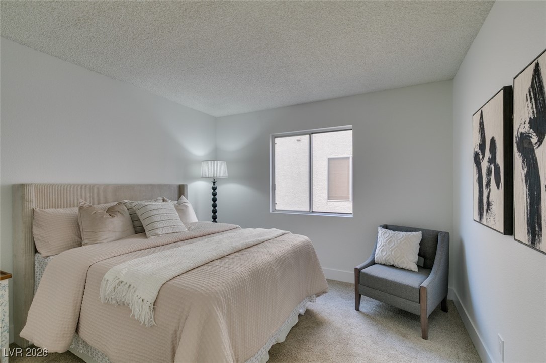 2747 Quaker Ridge Road