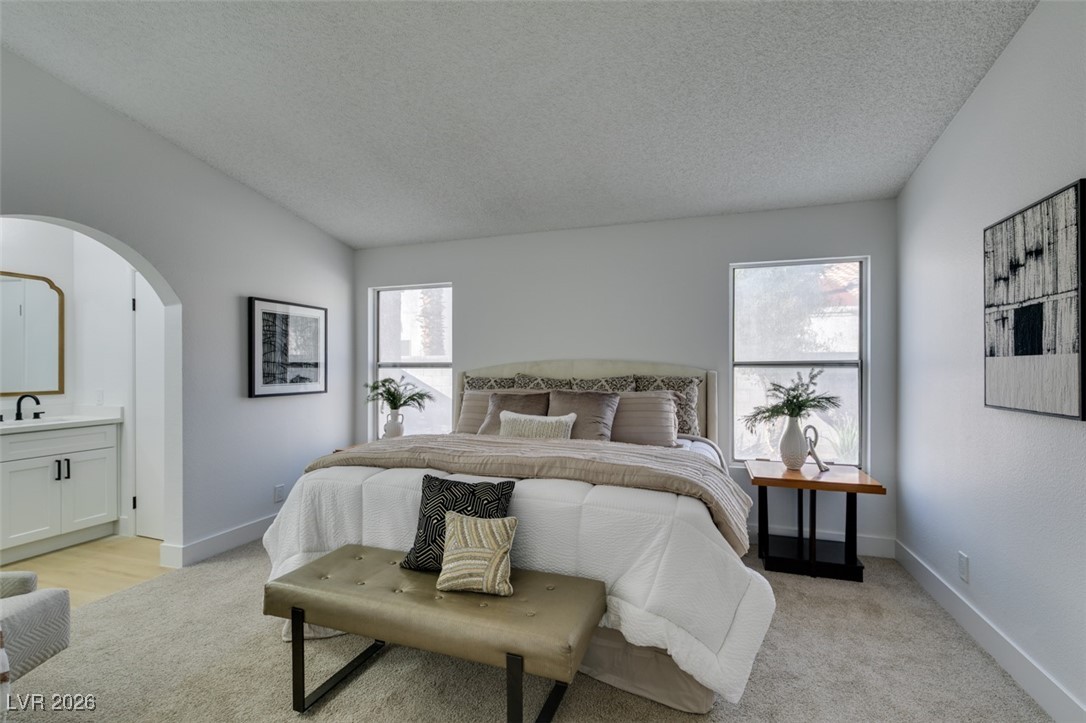 2747 Quaker Ridge Road