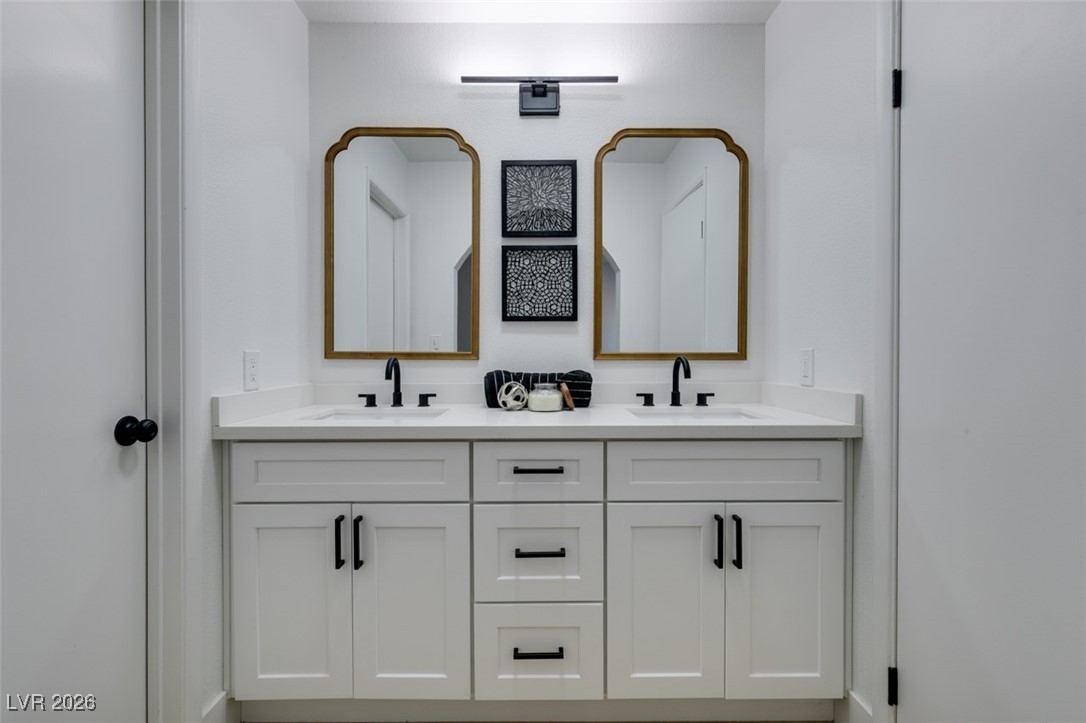 2747 Quaker Ridge Road