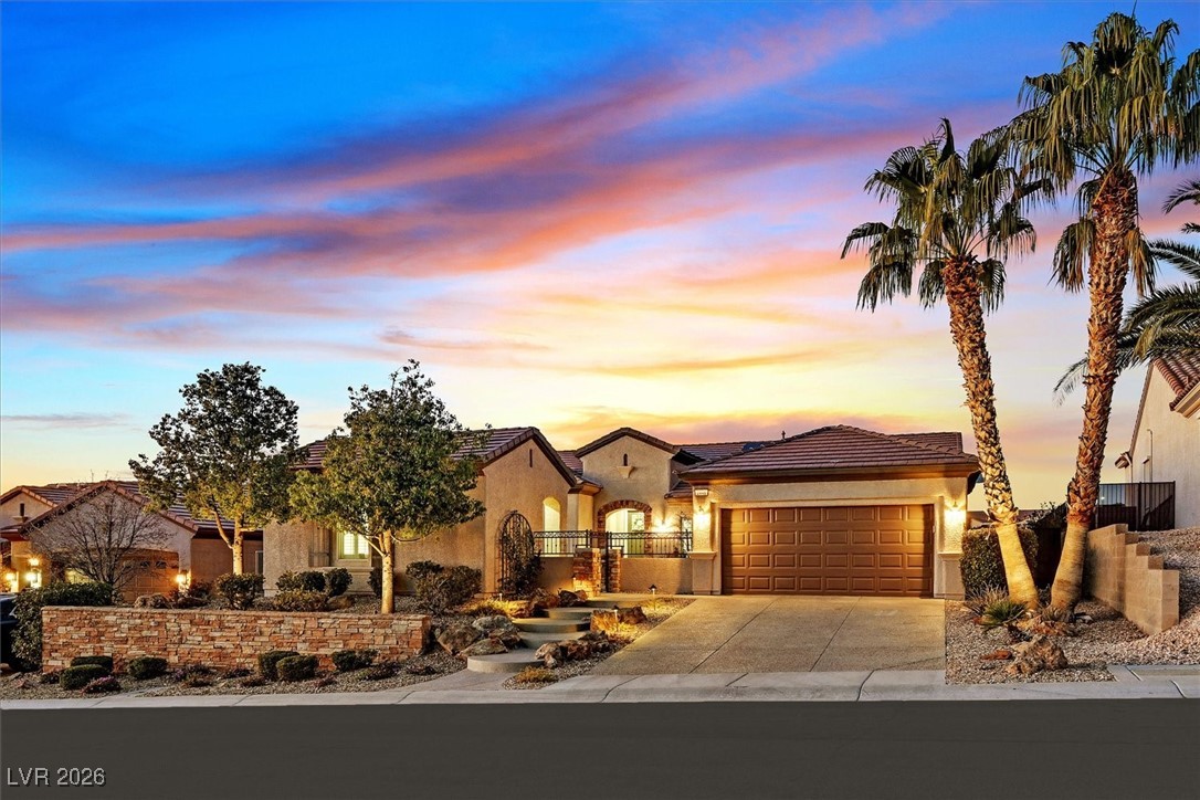 2446 Hardin Ridge Drive