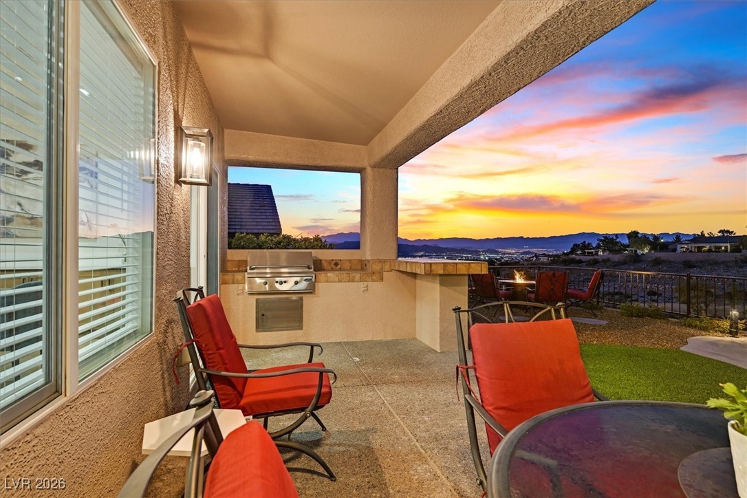 2446 Hardin Ridge Drive