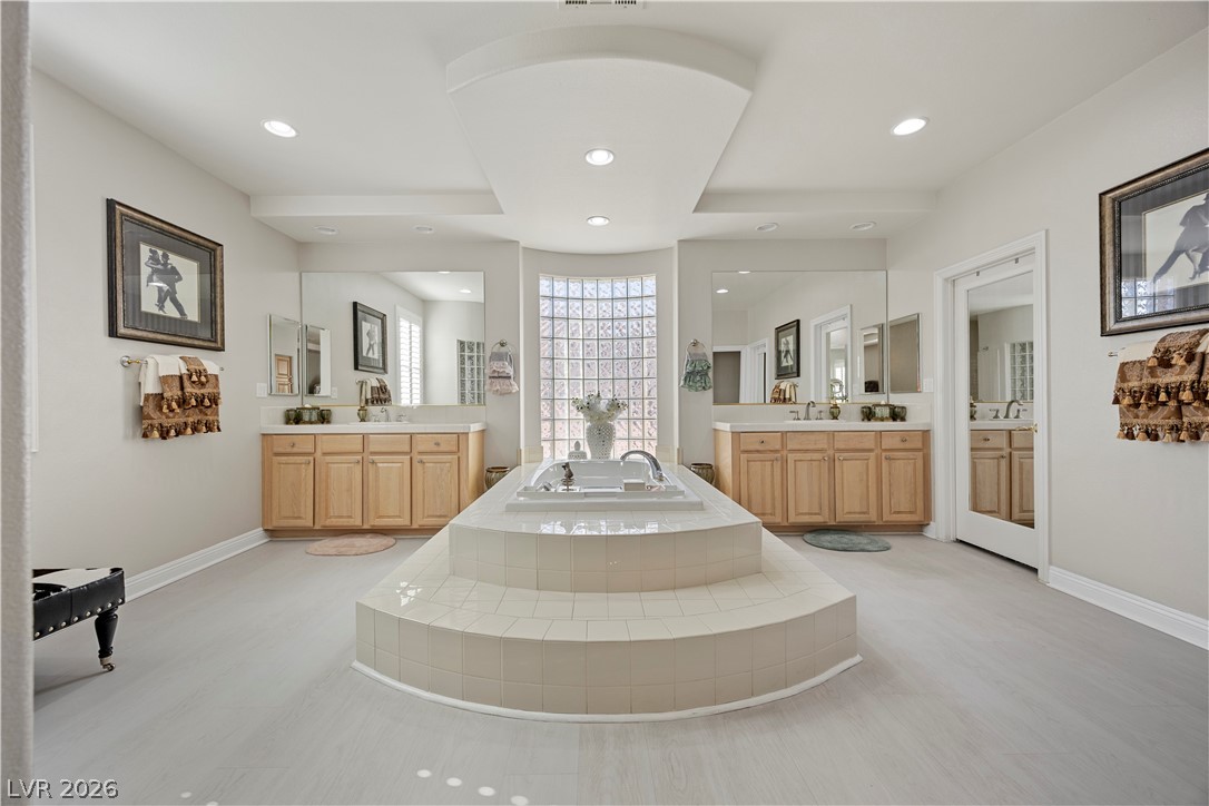 10721 Capesthorne Way