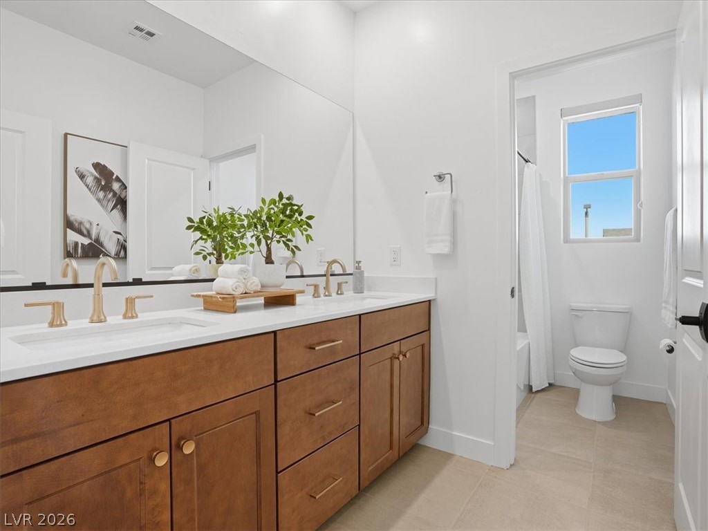 9725 Starlight Ridge Avenue