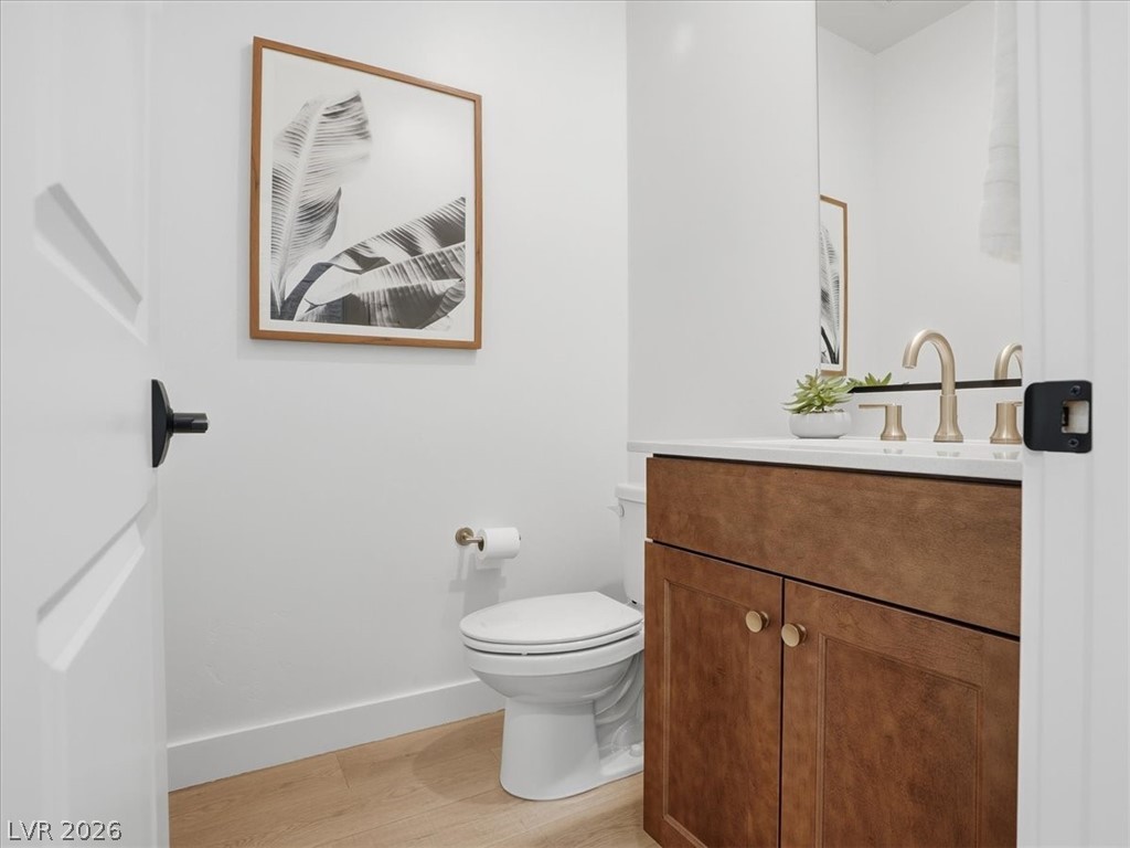 9725 Starlight Ridge Avenue