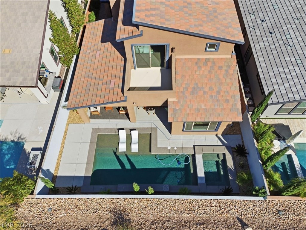 9725 Starlight Ridge Avenue