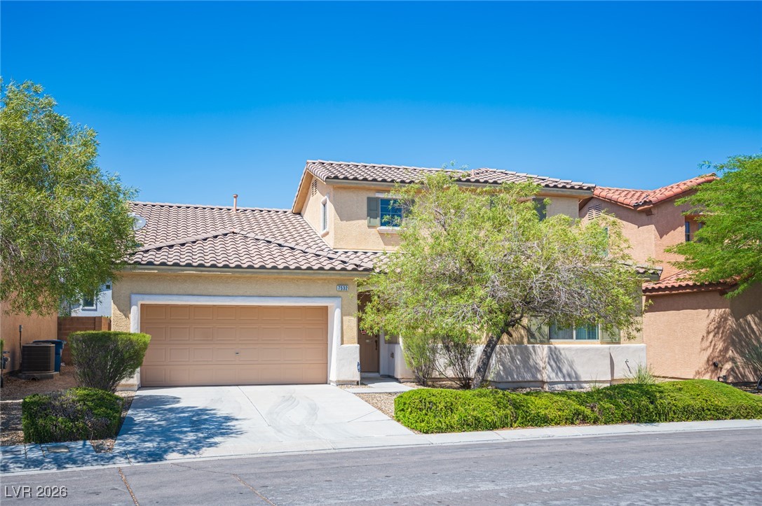 7532 Coyote Cave Avenue