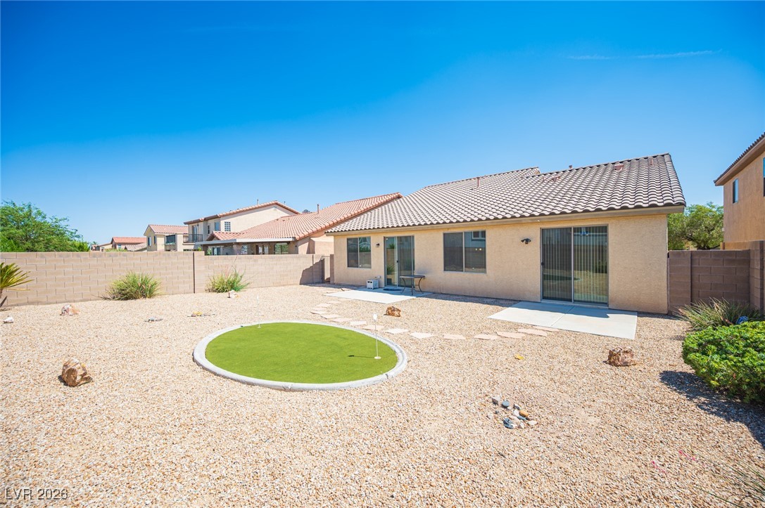 7532 Coyote Cave Avenue