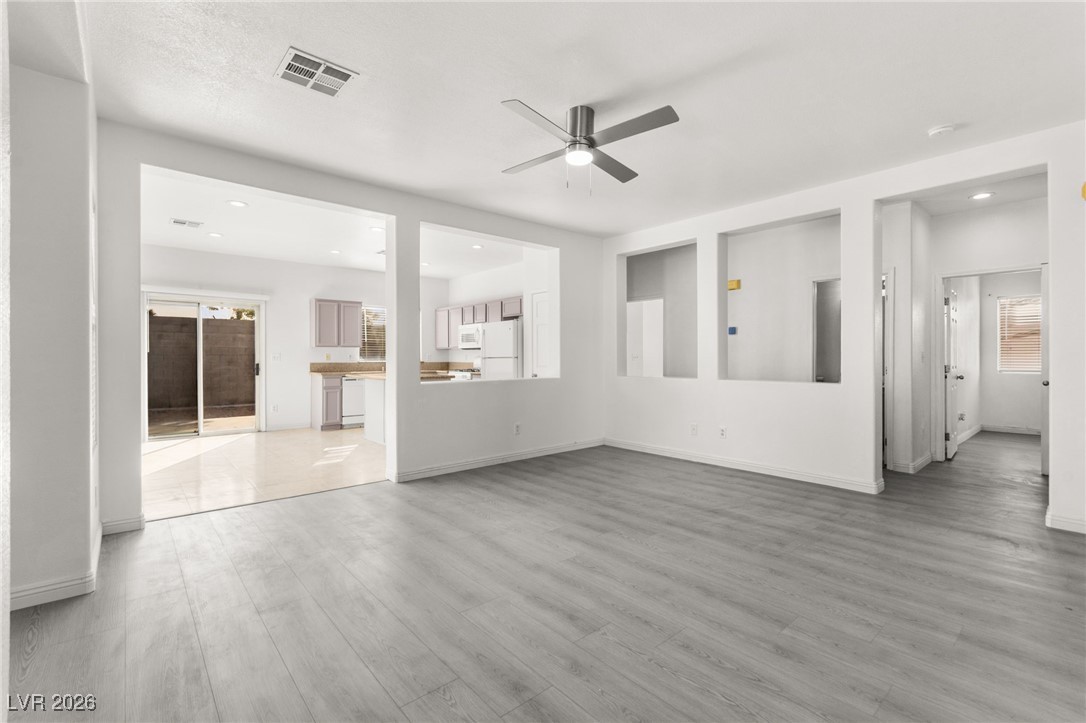 2201 Radiant Beam Avenue