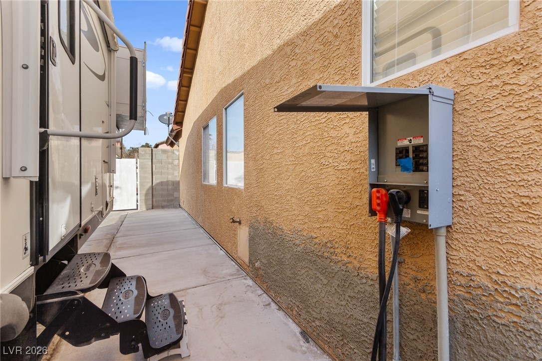 2201 Radiant Beam Avenue