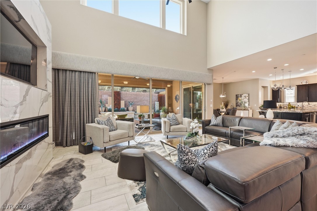 2800 Josephine Drive
