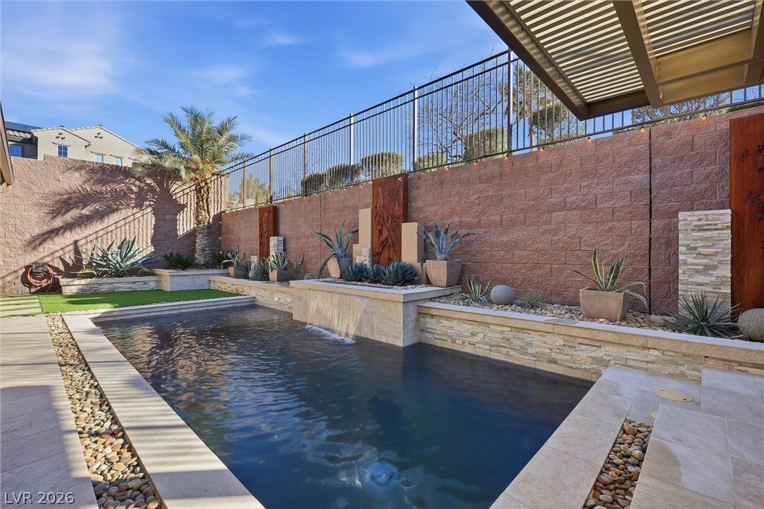 2800 Josephine Drive