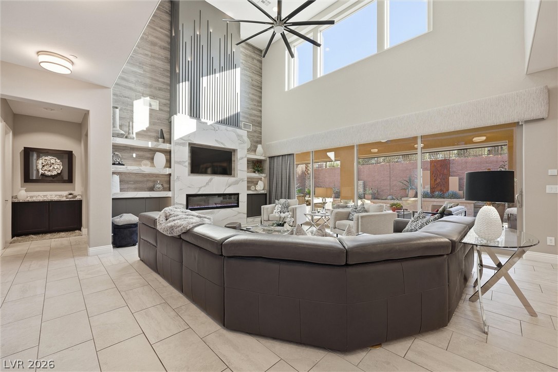 2800 Josephine Drive