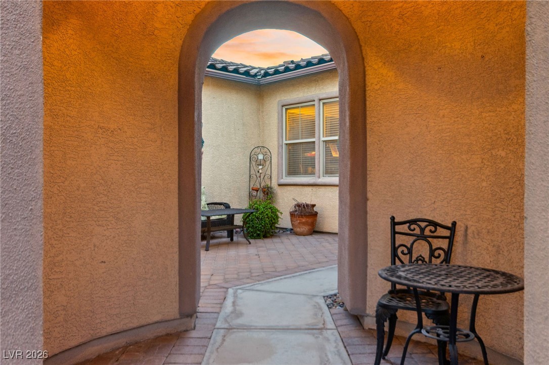 7017 Arcadia Creek Street