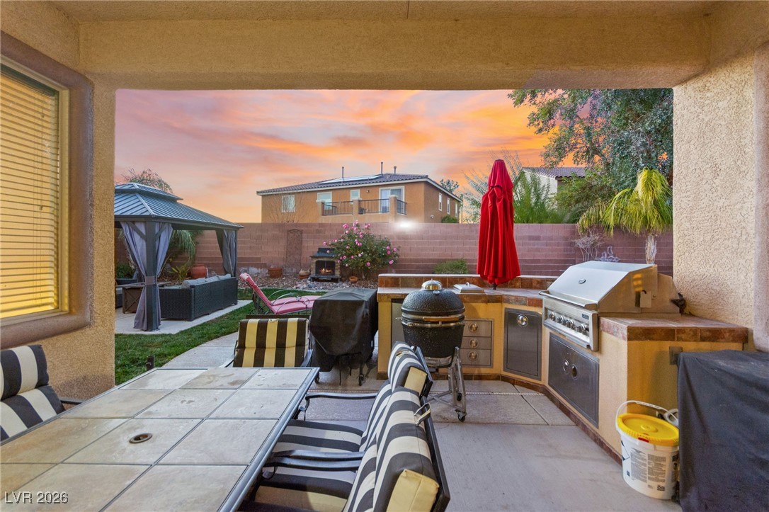 7017 Arcadia Creek Street