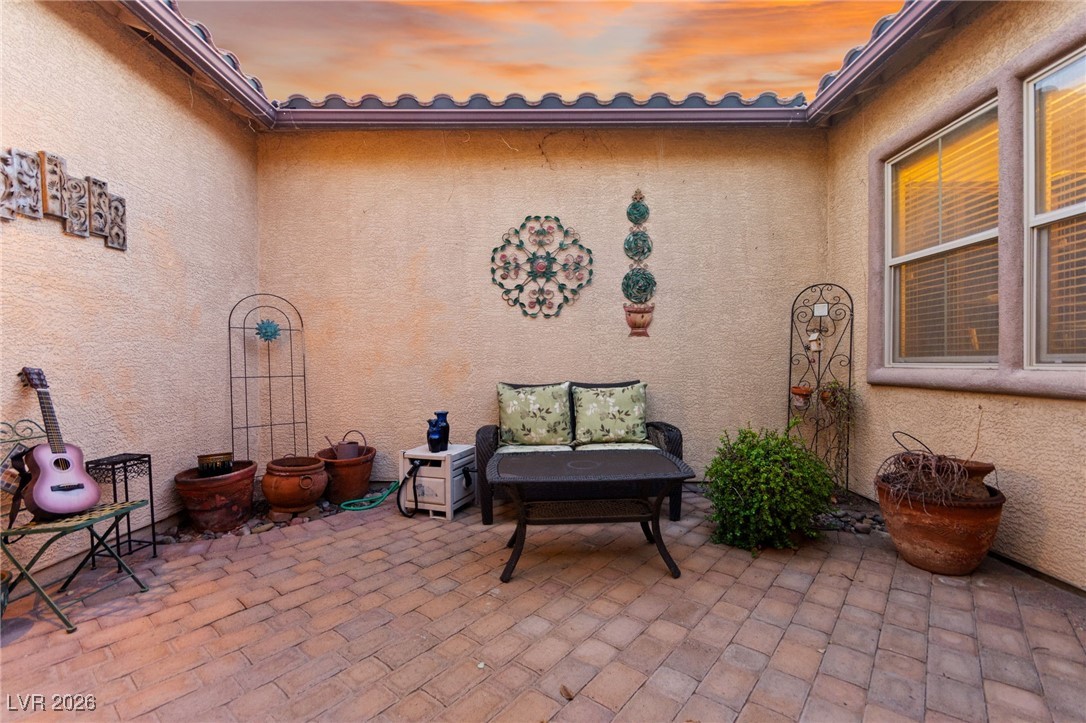 7017 Arcadia Creek Street