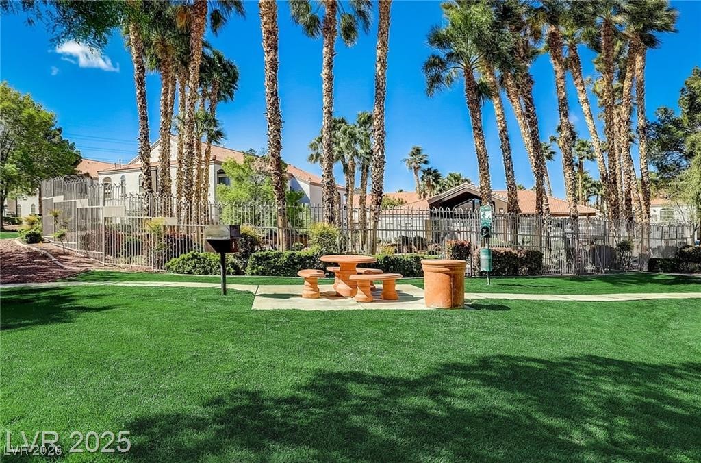 700 Carnegie Street 3214