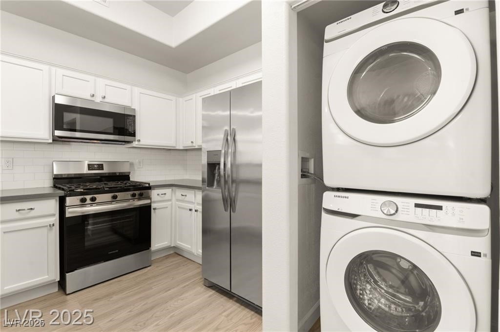 700 Carnegie Street 3214