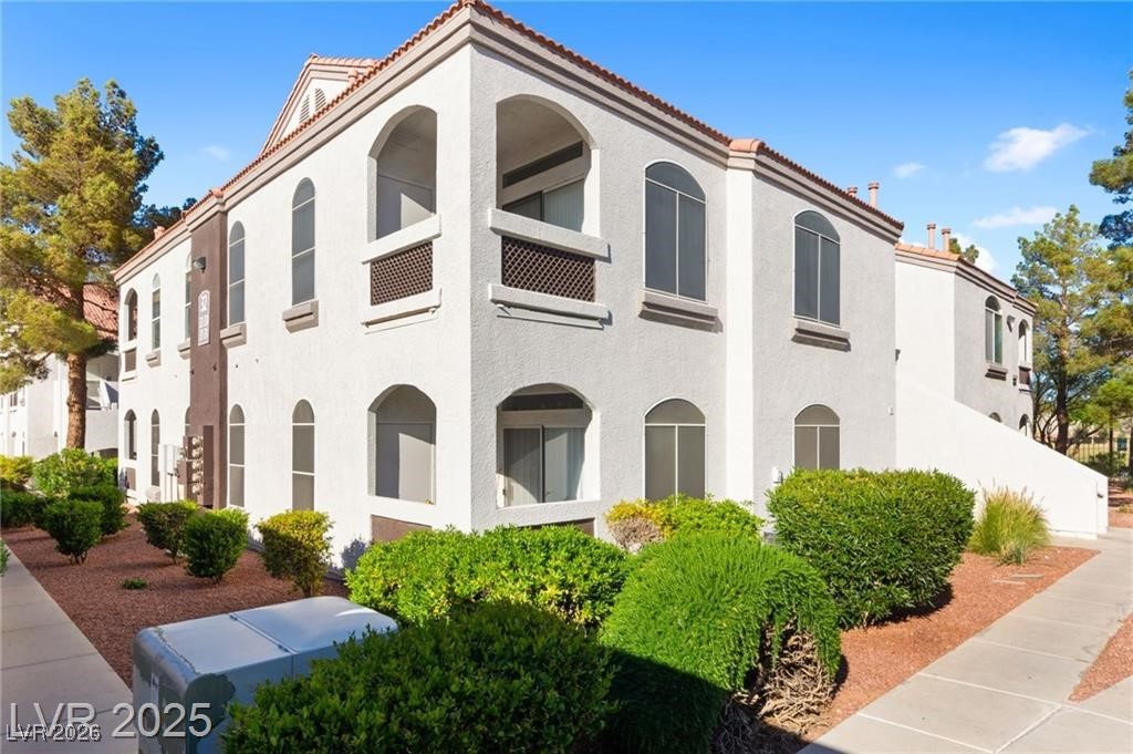 700 Carnegie Street 3214