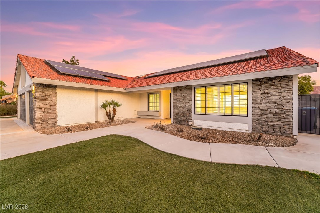 6465 Scotch Pine Circle