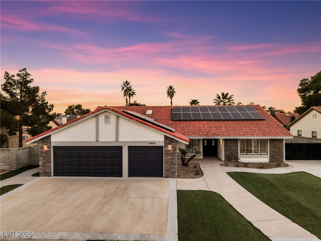 6465 Scotch Pine Circle
