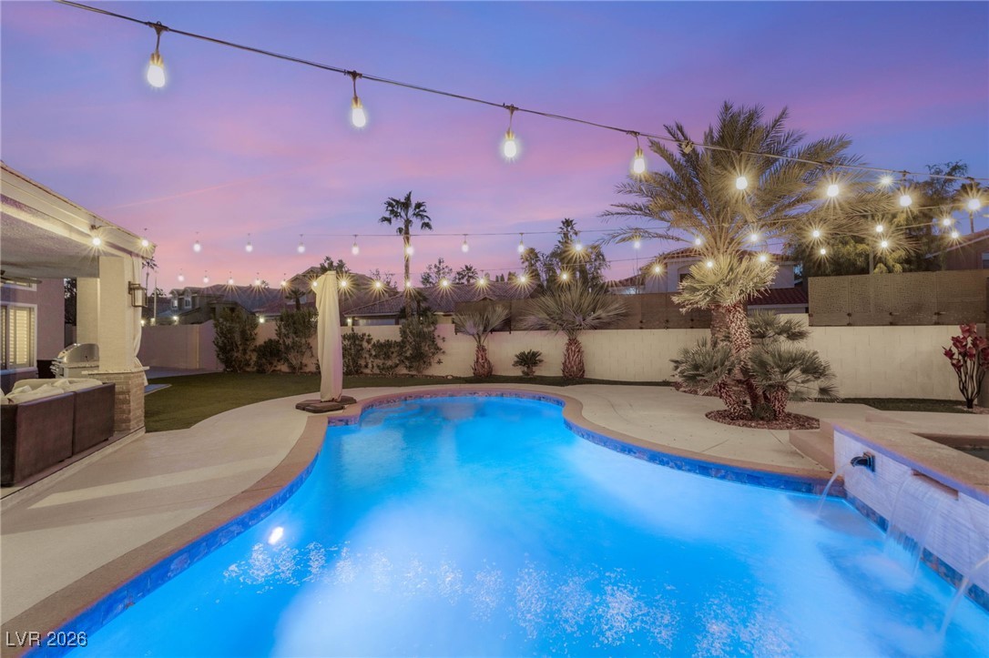 2040 Shadow Brook Way