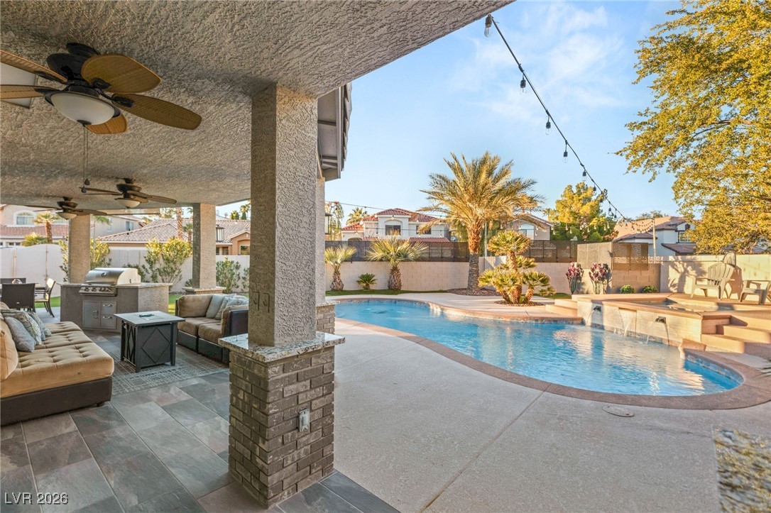 2040 Shadow Brook Way