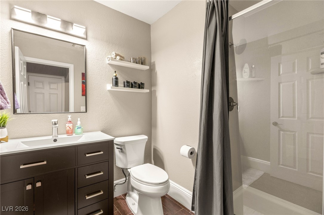 2040 Shadow Brook Way