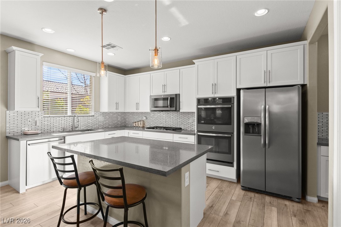 10559 Pelican Island Avenue