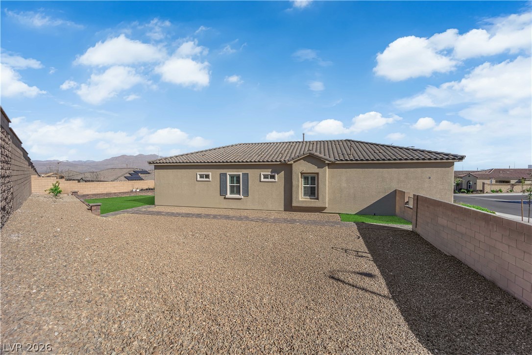 10774 Blackrock Canyon Avenue