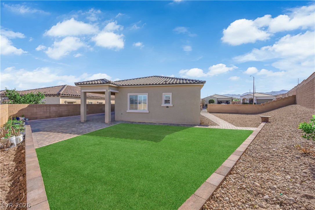 10774 Blackrock Canyon Avenue