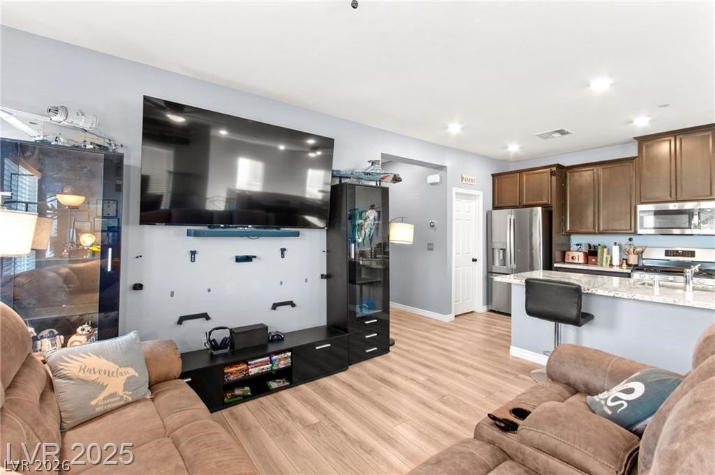 7352 North Decatur Boulevard 1