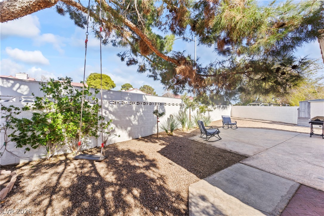 1170 Lyric Lane