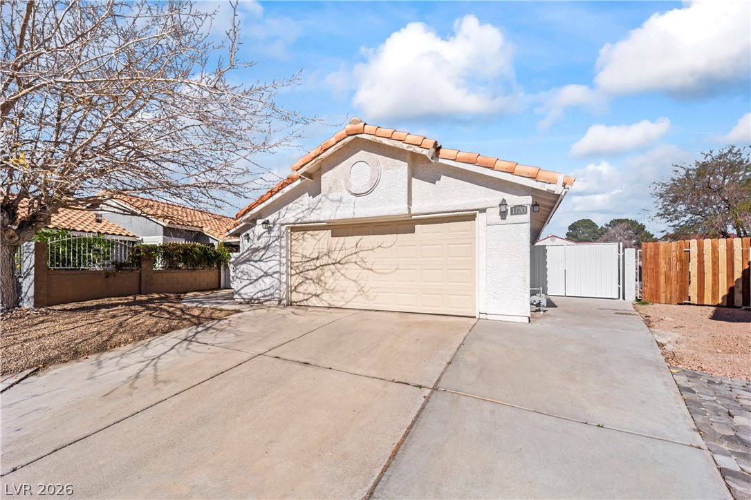 1170 Lyric Lane