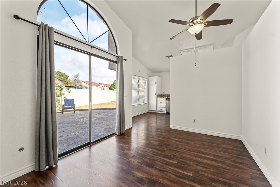 1170 Lyric Lane