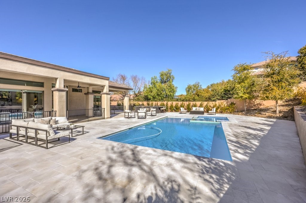 16 Pine Hollow Drive
