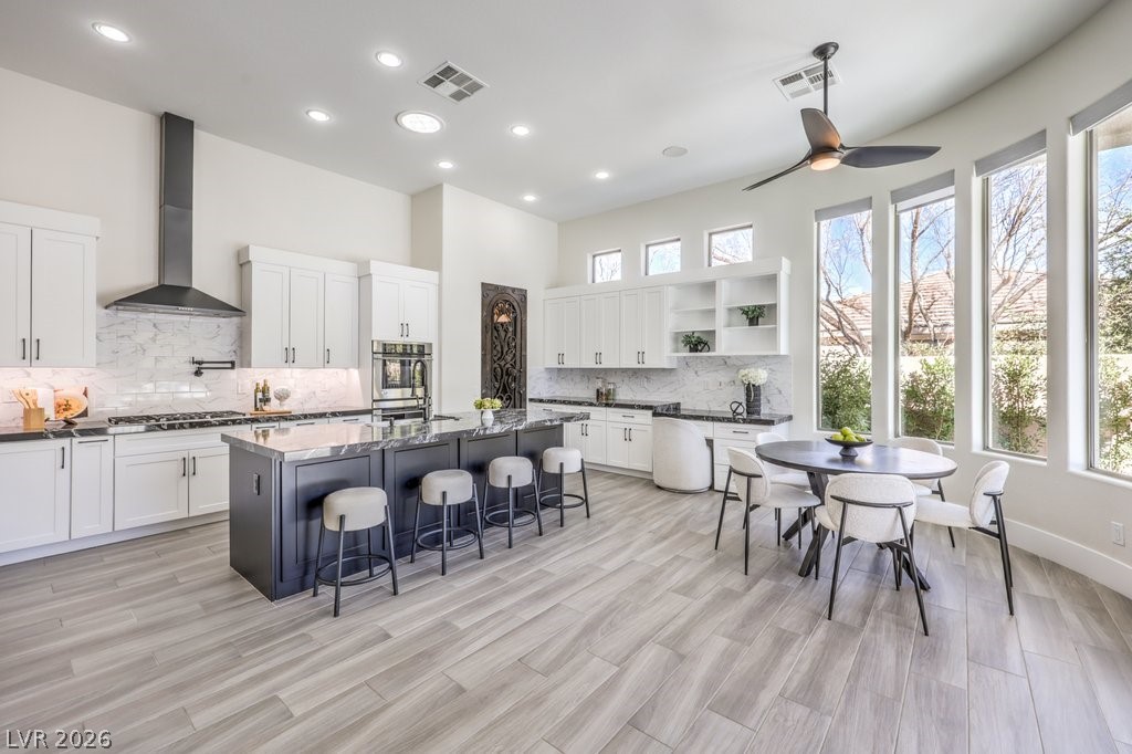 16 Pine Hollow Drive