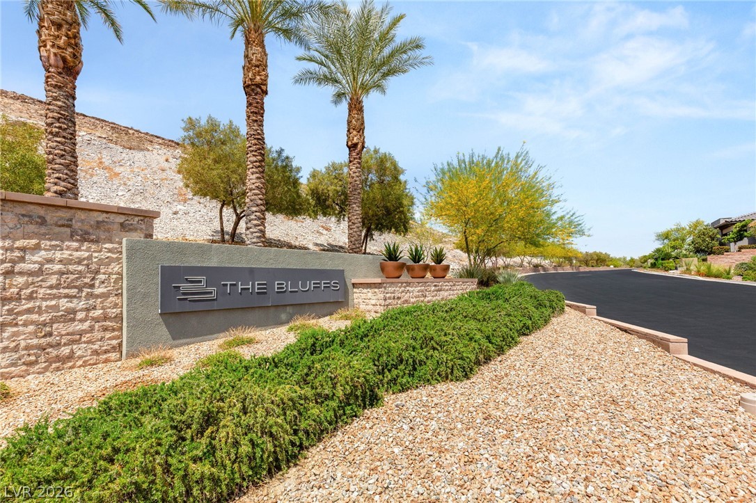 11152 San Terrazo Place