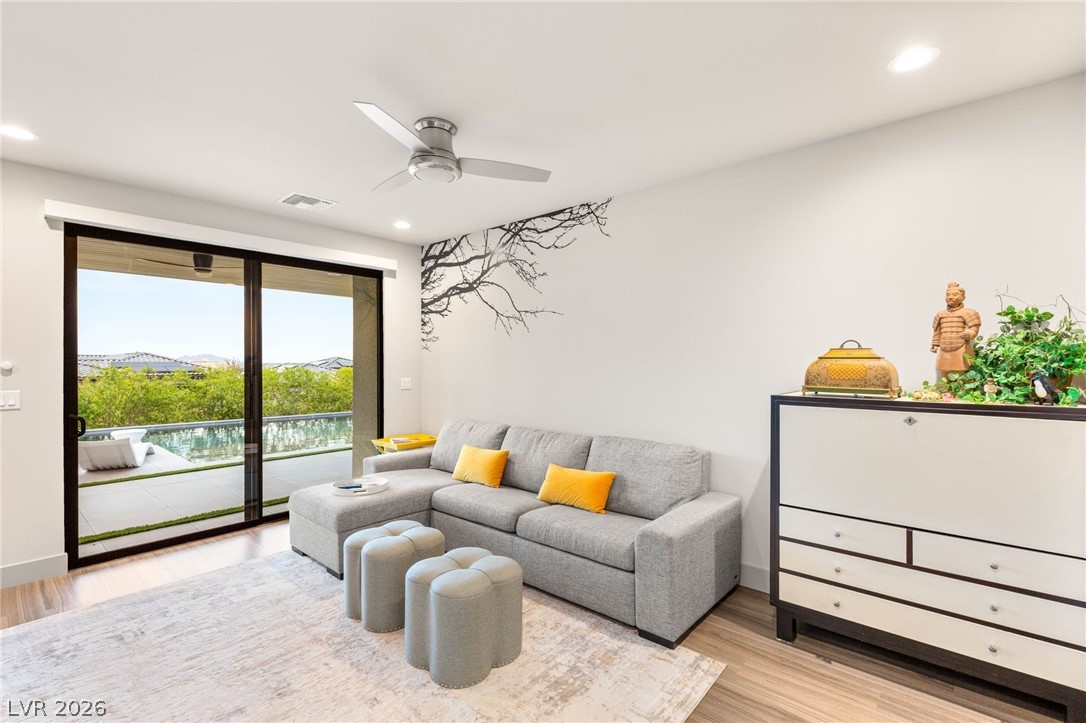 11152 San Terrazo Place